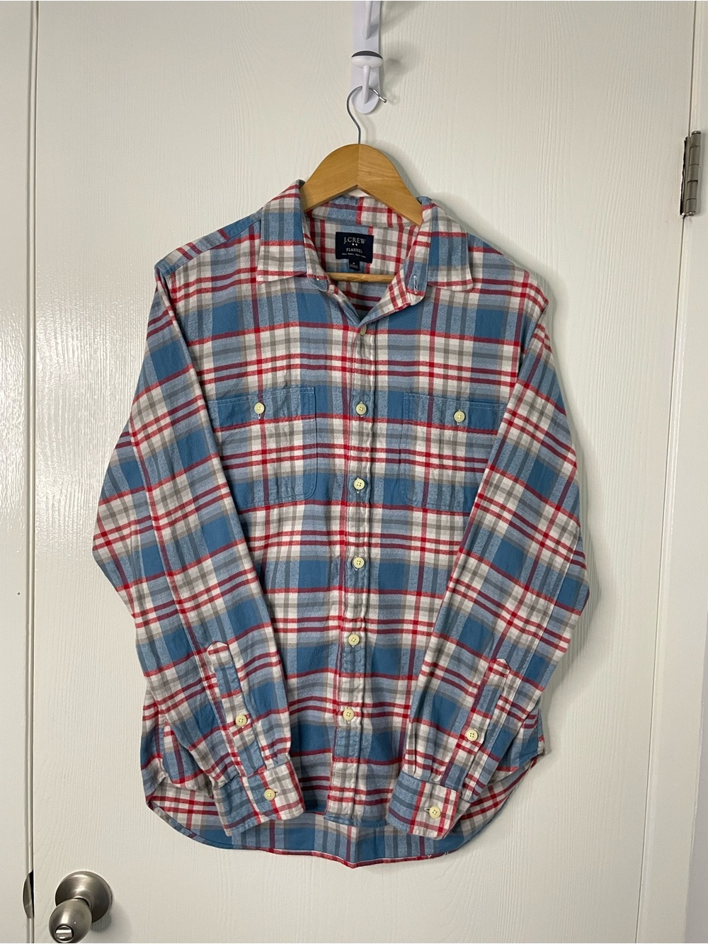 J.Crew Men’s Medium Blue Plaid Flannel Button-Up Shirt